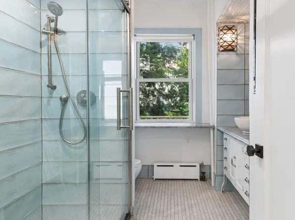 361 Dean Street image 16 of 17