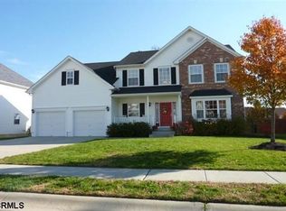 110 Peach Tree Ln, Egg Harbor Township, NJ 08234