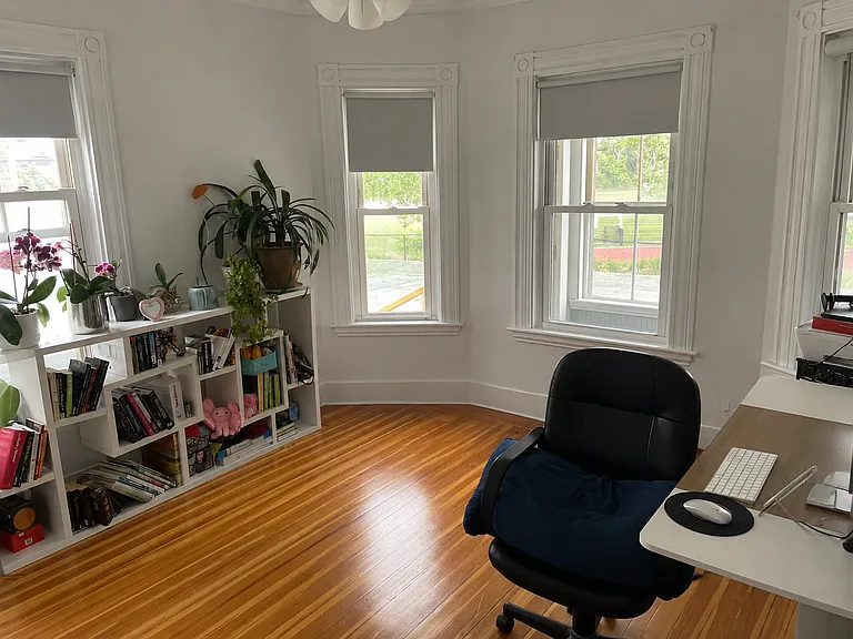 35 Herrick St #B — Photo 8