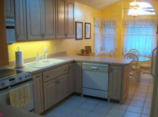 216 Long Leaf Dr, Hampstead, NC 28443
