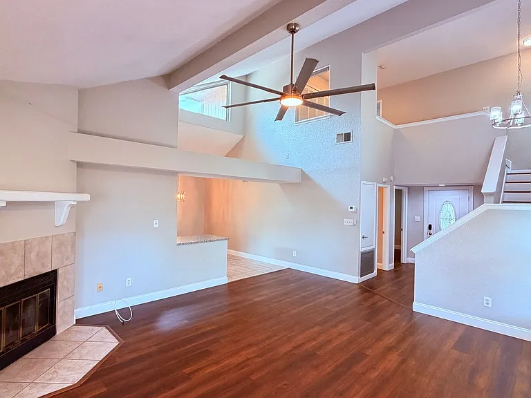 3640 S Saint Lucie Dr — Photo 9
