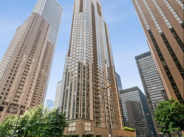 222 N Columbus Dr APT 3503, Chicago, IL 60601