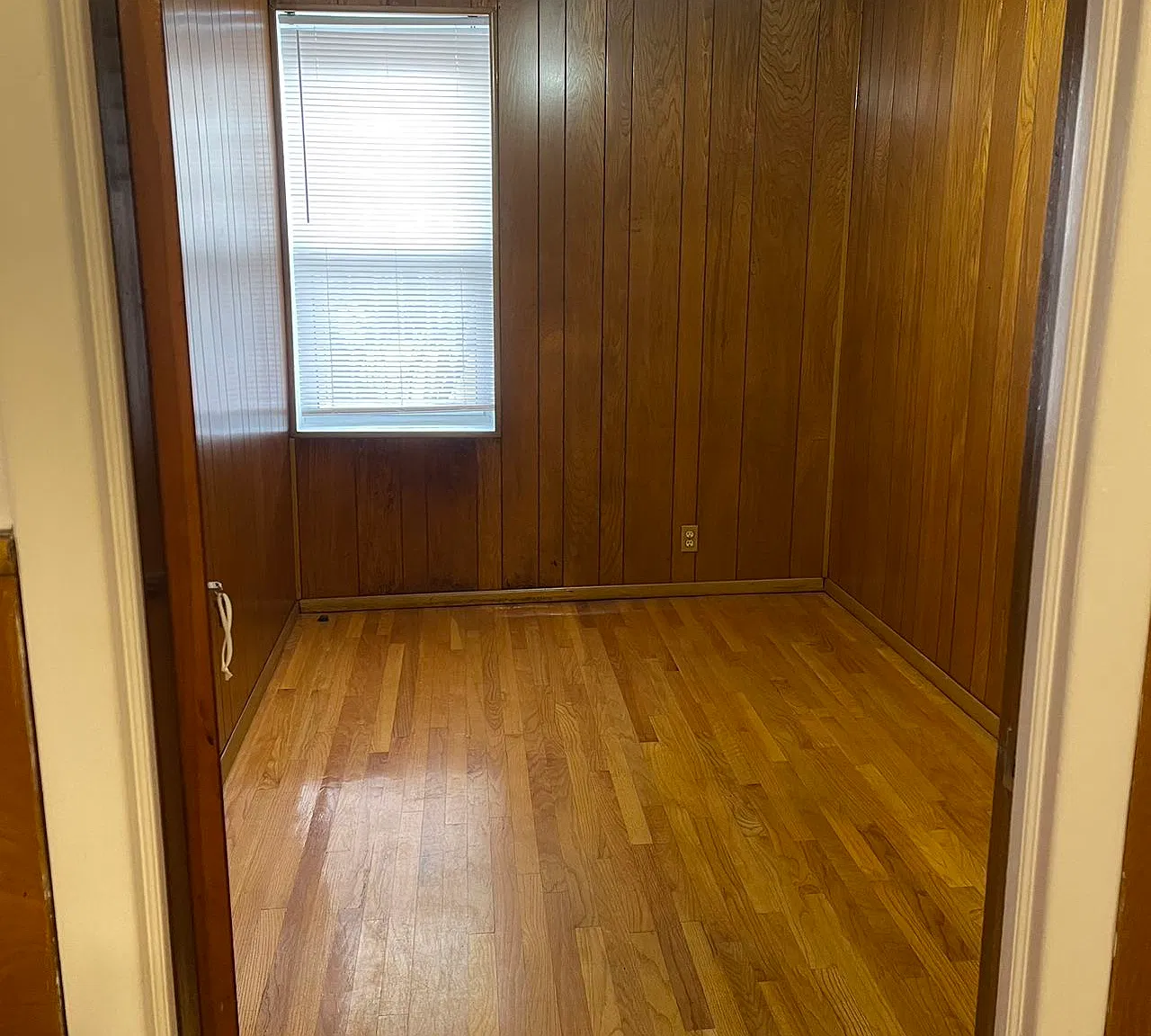 2430 Benson Ave — Photo 1