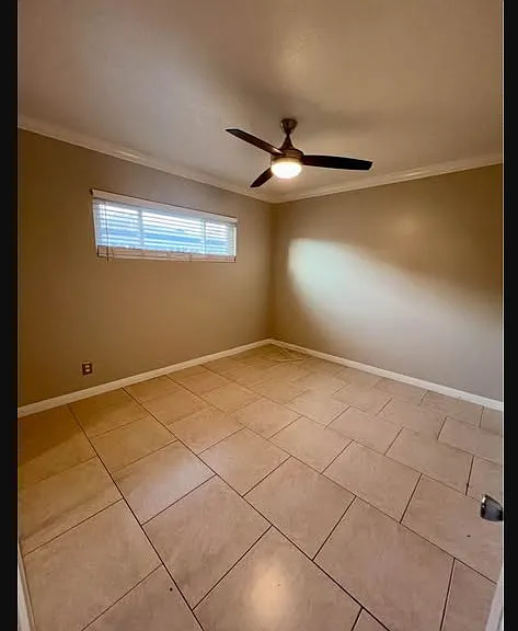 Mesa Apartments — Photo 21