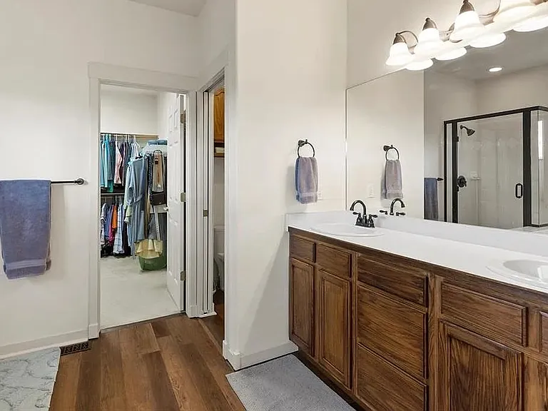 9630 Hollyleaf Ct — Photo 21