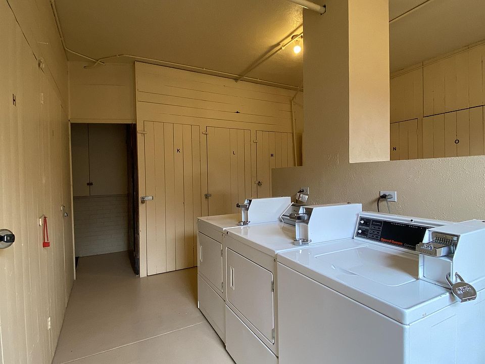 1st image of 950 N Clarkson St #5