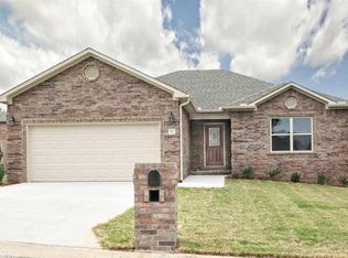 52 Huntington Dr, Austin, AR 72007