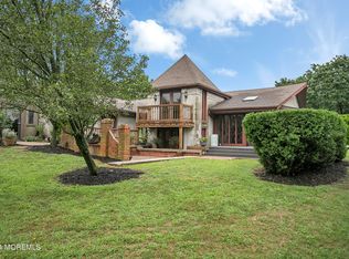 1433 Silverton Rd, Toms River, NJ 08755