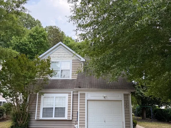 100 Kevin Ct, Yorktown, VA 23692