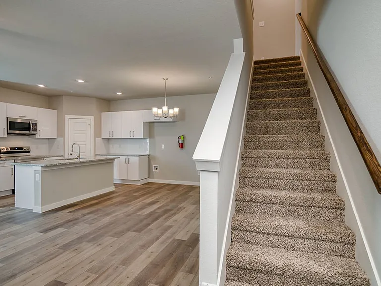 711 Harvest Moon Dr — Photo 8