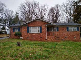 3 Indian Trl, Taylors, SC 29687