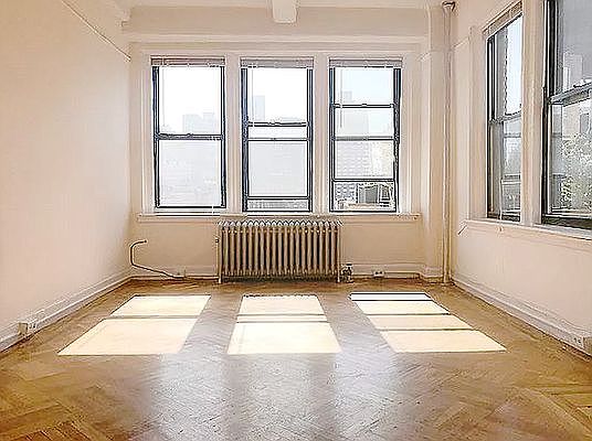 1st image of 42 W 72nd St APT 9C