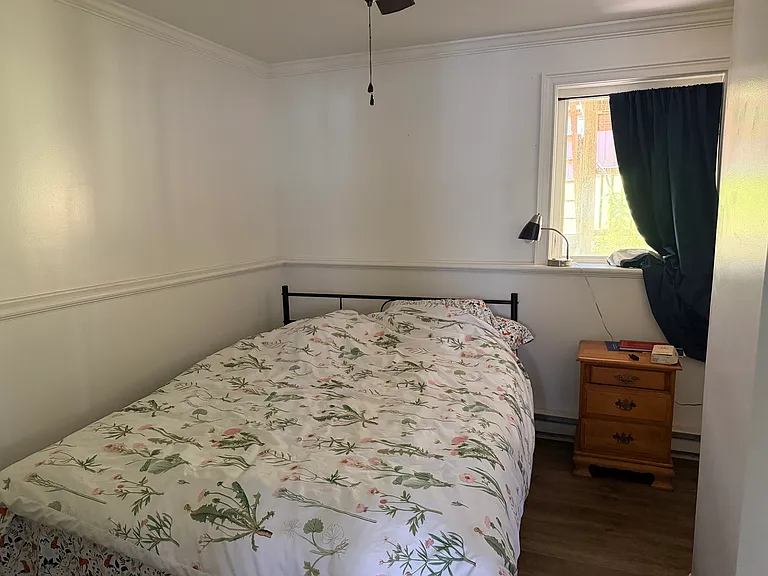 168 Kendall Ave #B — Photo 3
