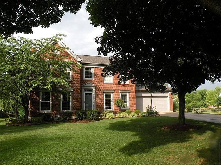 1st image of 9730 Montclaire Dr