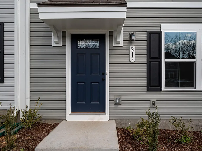 2757 Thornton Grove Blvd #215 — Photo 4
