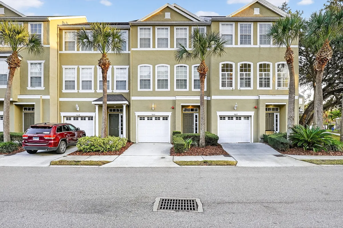 Building Photo - 3010 Bayshore Pointe Dr