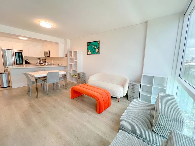 909 Kapiolani Blvd #1607 — Photo 4