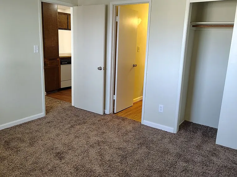2401-013 Christmas Tree Ln #13 — Photo 2