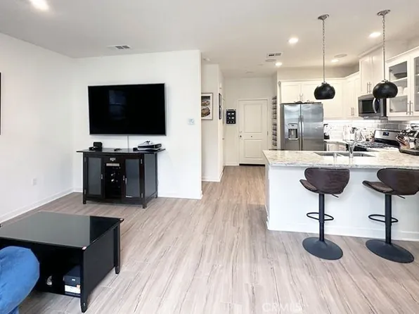 4176 Sitio Cielo, Oceanside, CA 92057