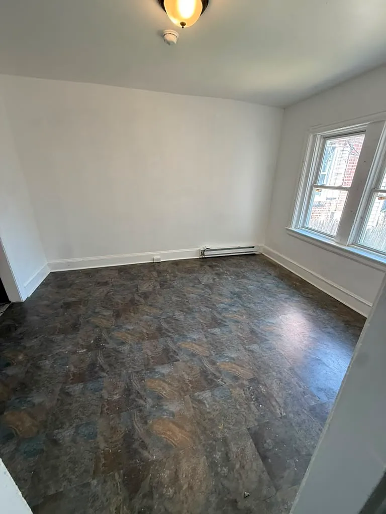 3 bed, 1175 sqft, $1,550 — Photo 3