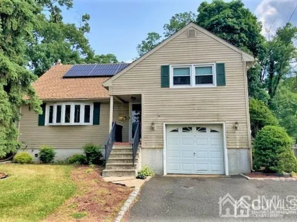 1271 S 9th St, South Plainfield, NJ 07080