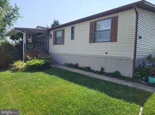 209 Greyfield Dr, Lancaster, PA