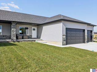 9419 S 82nd St, Lincoln, NE 68516