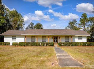 1540 Grubbs St, Atmore, AL 36502