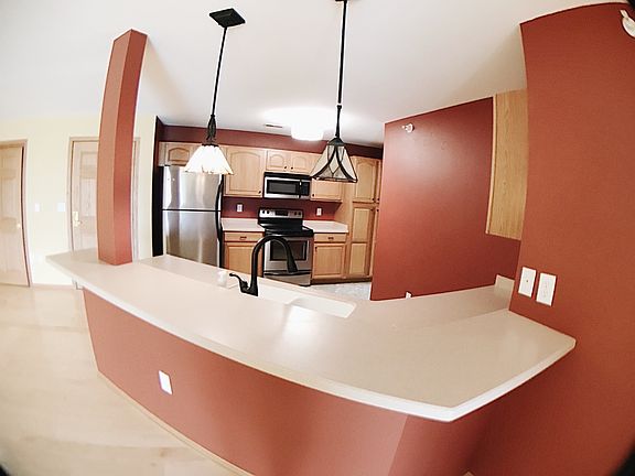 4th image of 6020 S Buckhorn Ave Unit 201