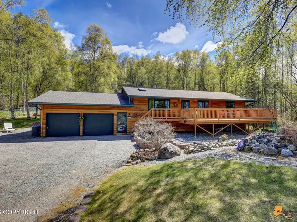 19655 Belduque Ct, Chugiak, AK 99567