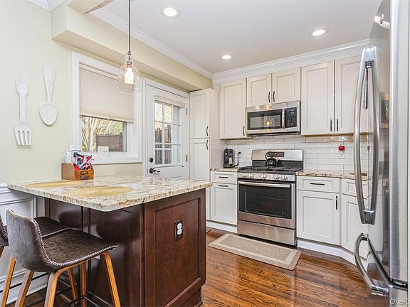 4th image of 35 Peck Avenue #35A