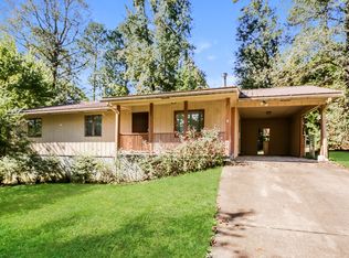 2960 Winchester Dr, Cumming, GA 30041