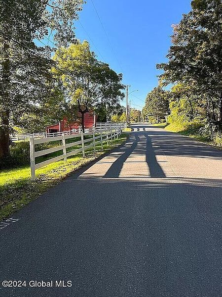 4th image of 303 Shaver Road