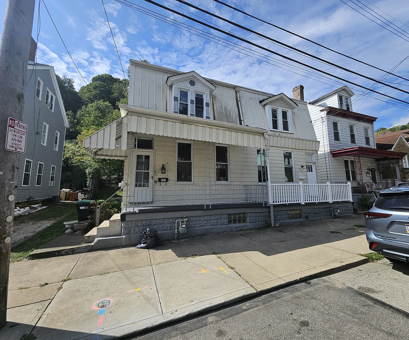 837 Stanton Ave photo 1