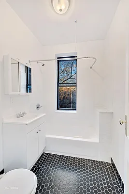 Rented by Corcoran | media 11