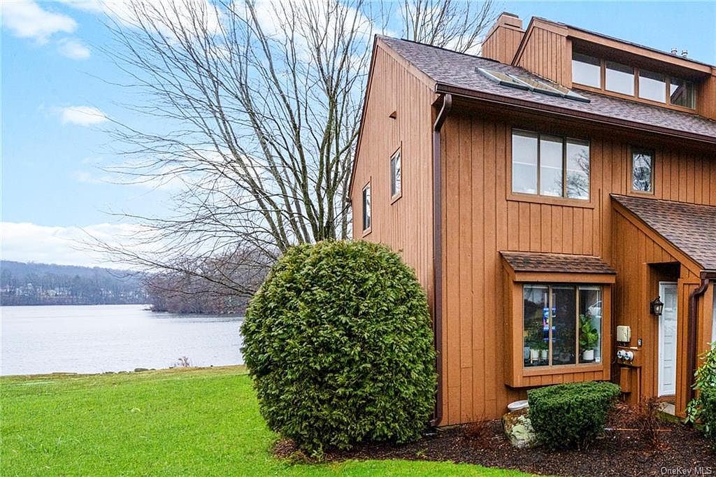 511 Panorama Drive, Mohegan Lake, NY 10547 Zillow