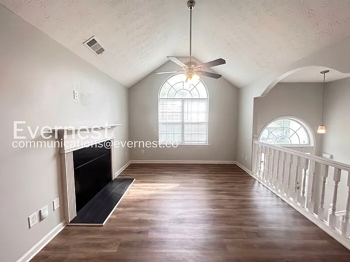 435 Skif Pond Ct — Photo 8