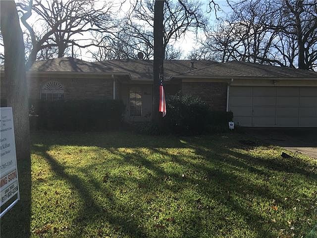 1st image of 2204 Dartmouth Dr