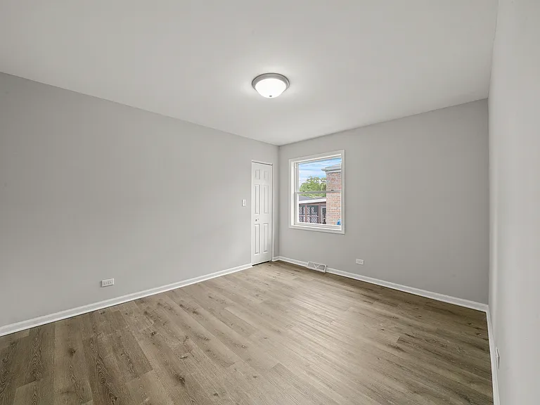 15520 Ellis Ave — Photo 16