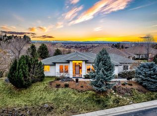 419 W Groveview Ln, Boise, ID 83702