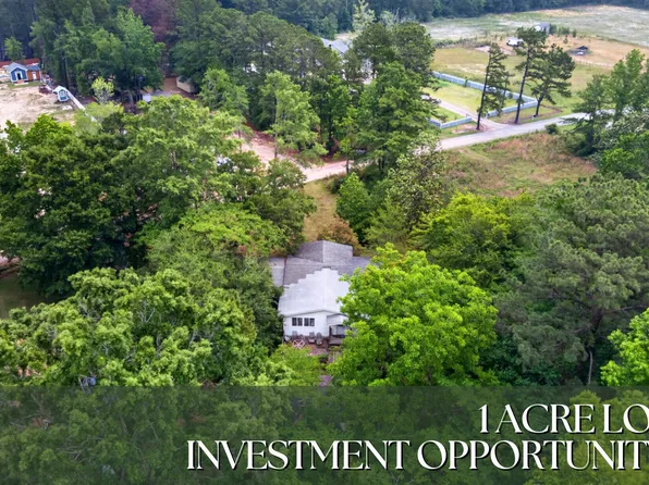 136 Old Arrowhead Trl, Huger, SC 29450