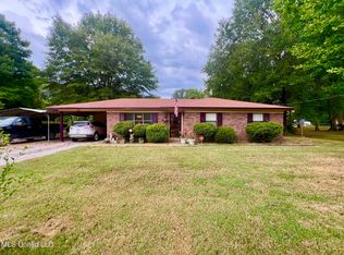 308 Walnut St, Benoit, MS 38725