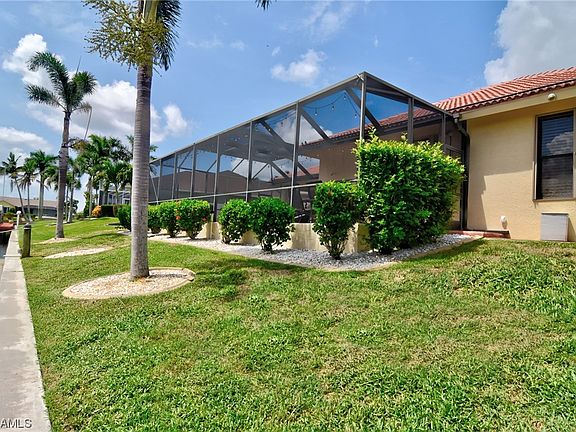 5th image of 3427 SW 27th Ave
