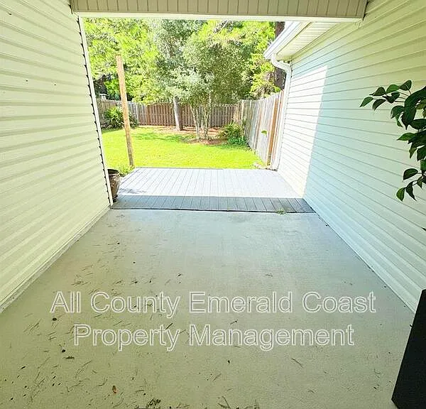 204 Via Largo — Photo 44