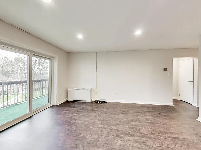 7420 Lakeview Dr #W205 — Photo 13