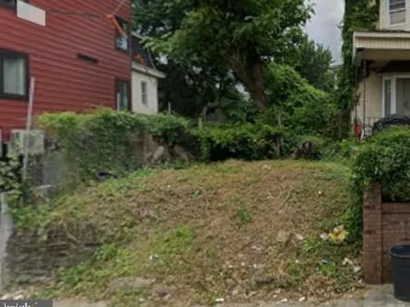 6138 Baynton St, Philadelphia, PA 19144