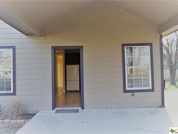 4th image of 210 Ramirez Ln