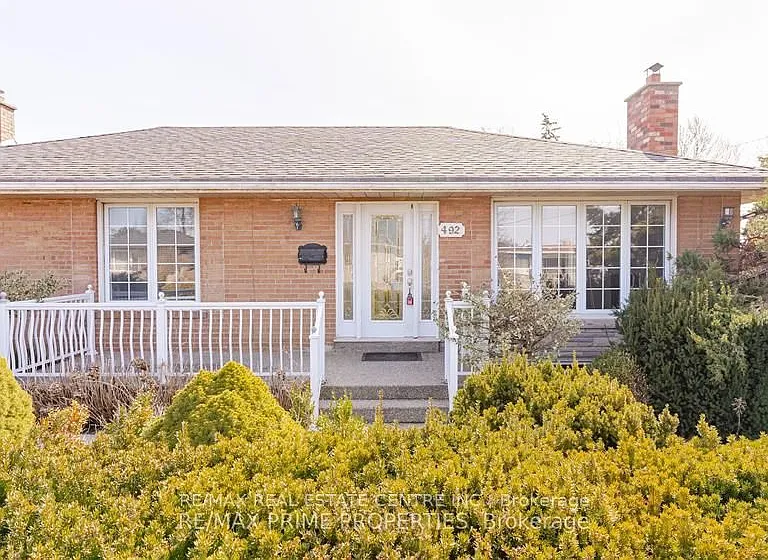 492 Pinegrove Rd — Photo 4