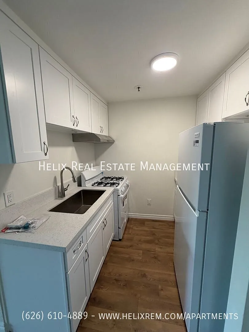 One Month Free- 839 Summit 1bd/1ba | Pasadena — Photo 4