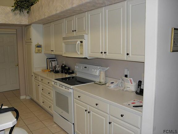 5th image of 22 Westbrook Ln